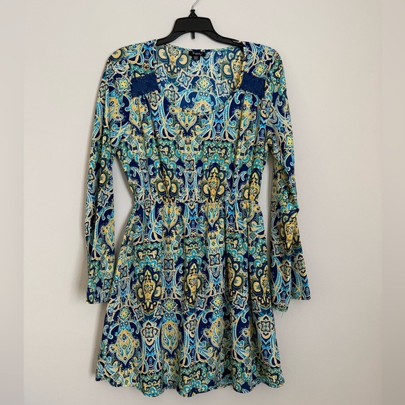 Dresses & Skirts - NWOT Silk Blue & Yellow Patterned Long Sleeve Mini Dress